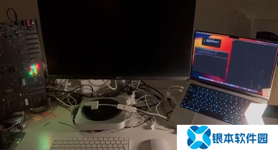 毁灭战士万物皆玩 开发者成功用HDMI运行