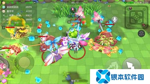 怪兽大作战双棒与普通闪锤的战斗技巧